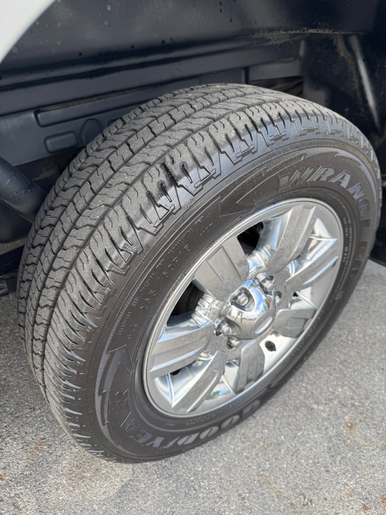 2012 Ford F-150 - $11,900