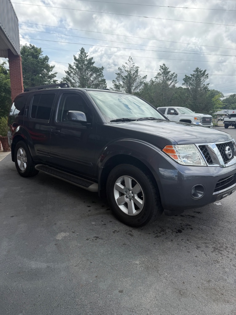 2012 Nissan Pathfinder - $6,900
