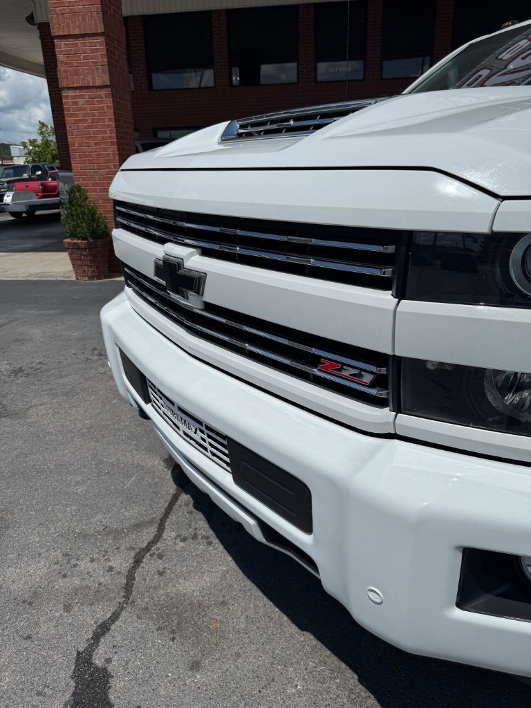 2018 Chevrolet Silverado - $39,900