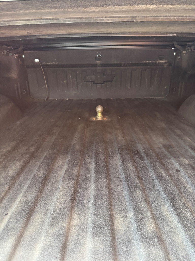 2018 Chevrolet Silverado - $39,900