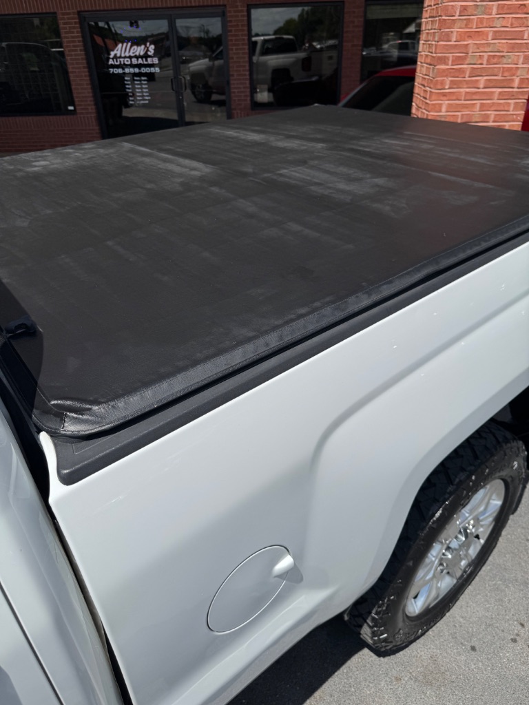 2018 Chevrolet Silverado - $39,900