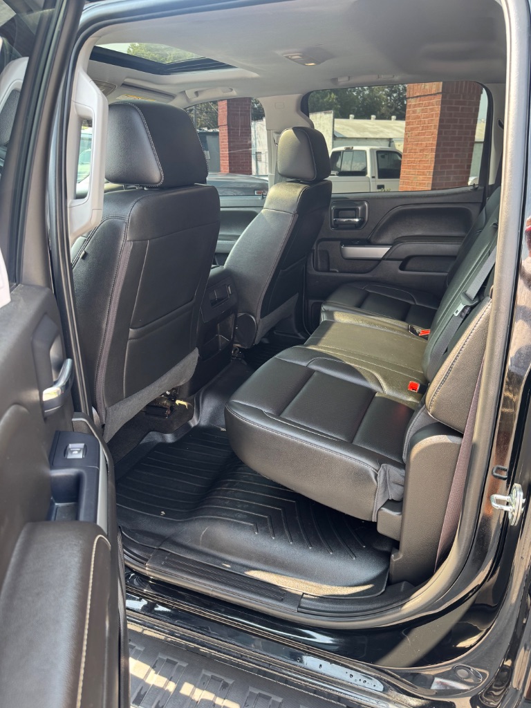 2017 Chevrolet Silverado 2500 - $34,900