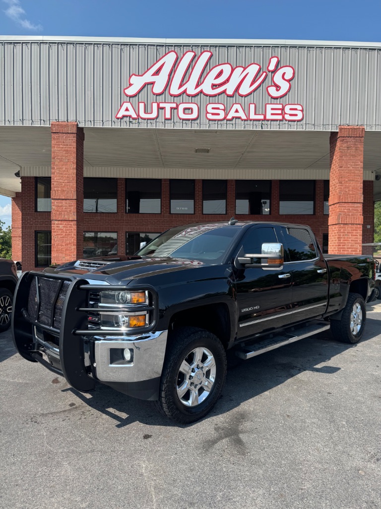 2017 Chevrolet Silverado 2500 - $34,900