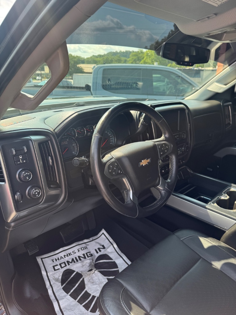 2017 Chevrolet Silverado 2500 - $34,900