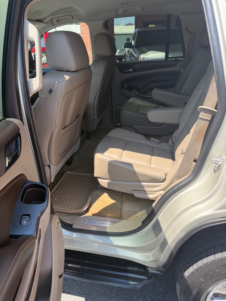 2015 Chevrolet Tahoe - $16,900