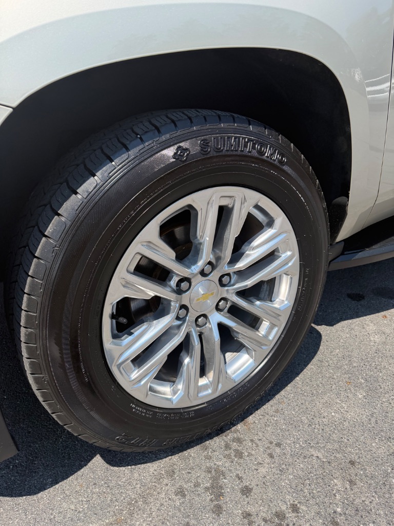 2015 Chevrolet Tahoe - $16,900
