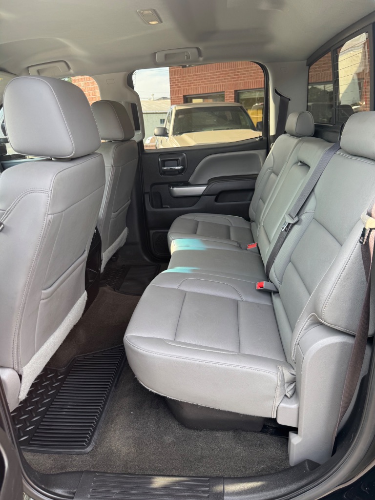 2017 Chevrolet Silverado 2500 - $34,900