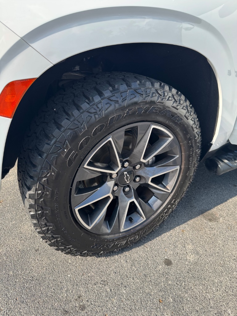 2021 Chevrolet Tahoe - $32,900