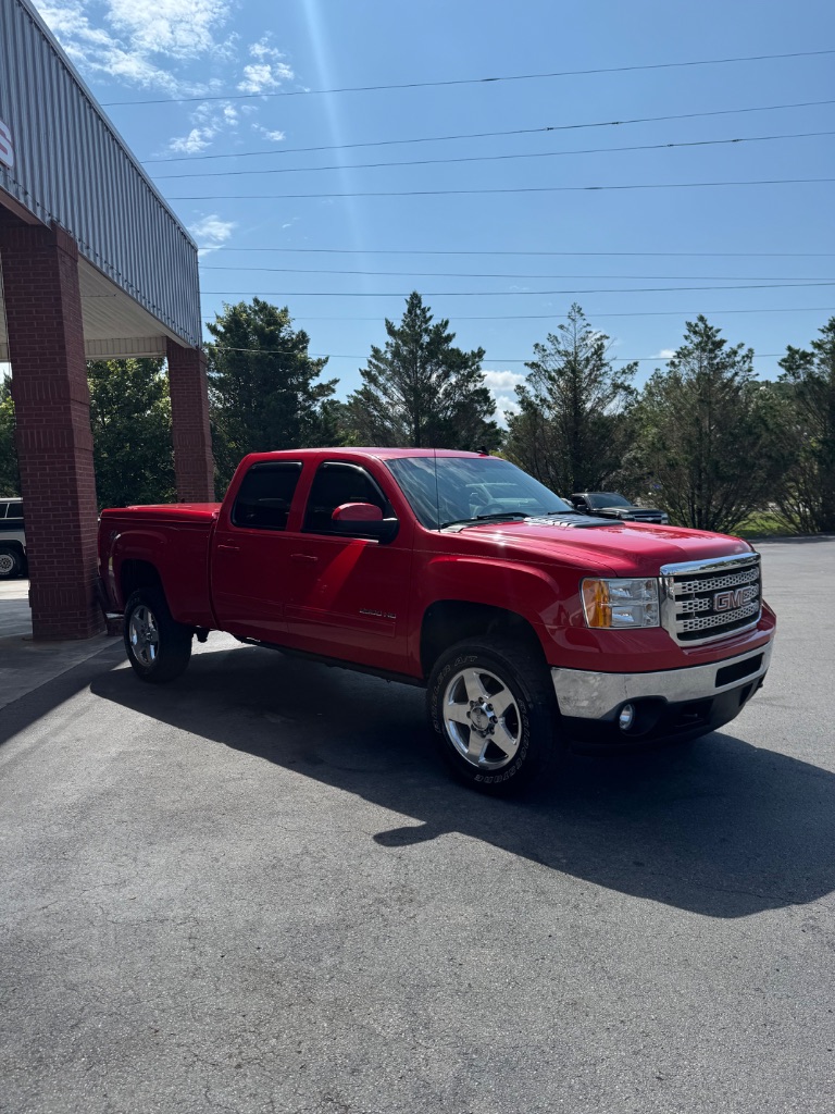 2011 GMC Sierra - $26,900