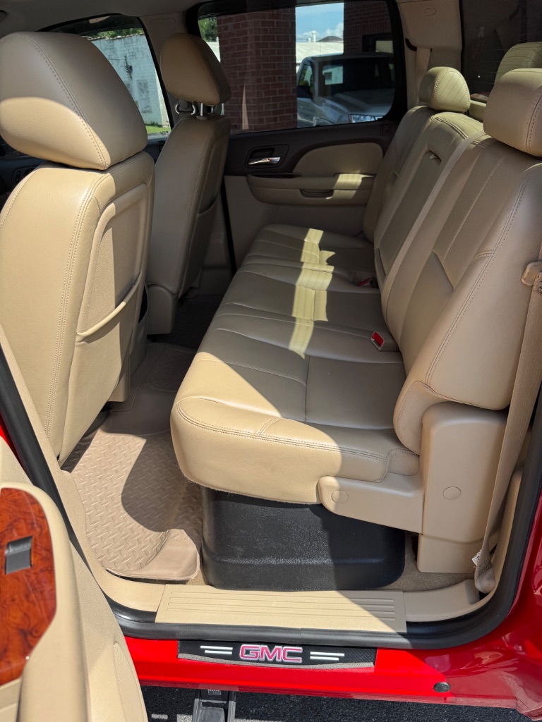 2011 GMC Sierra - $26,900