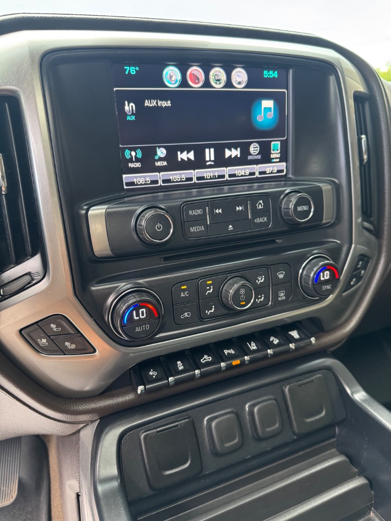 2016 Chevrolet Silverado - $29,900