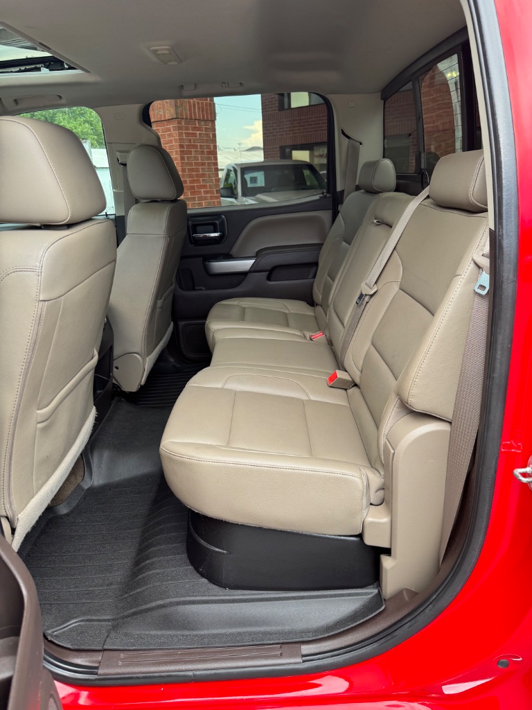 2016 Chevrolet Silverado - $29,900