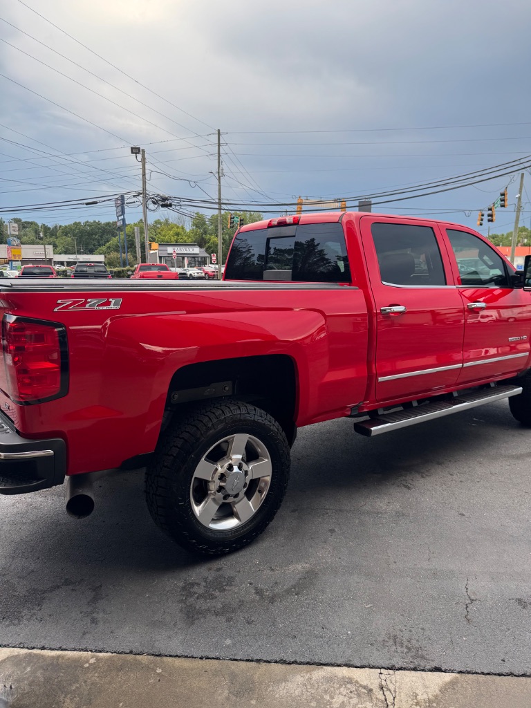 2016 Chevrolet Silverado - $29,900