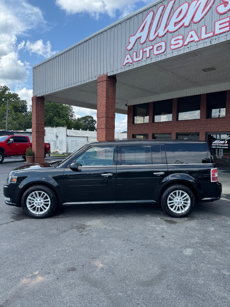 2015 Ford Flex - $9,900