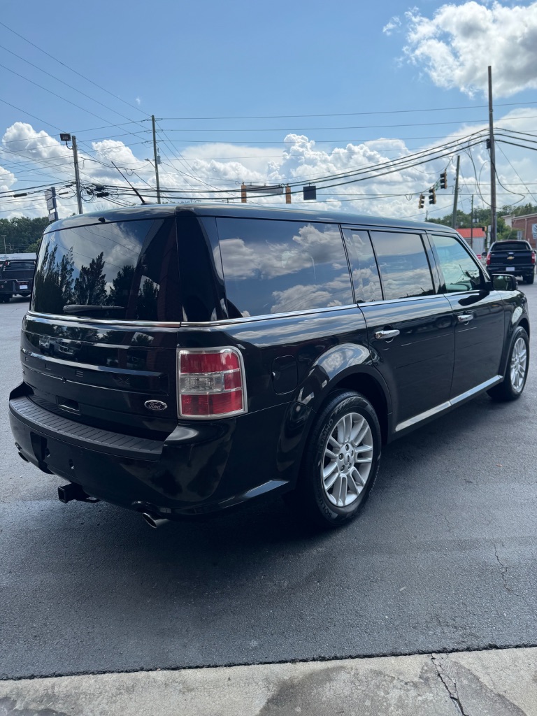 2015 Ford Flex - $9,900