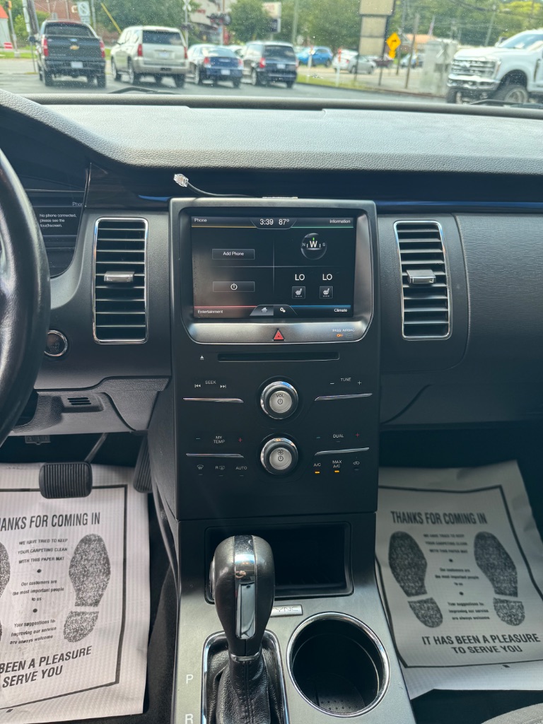 2015 Ford Flex - $9,900