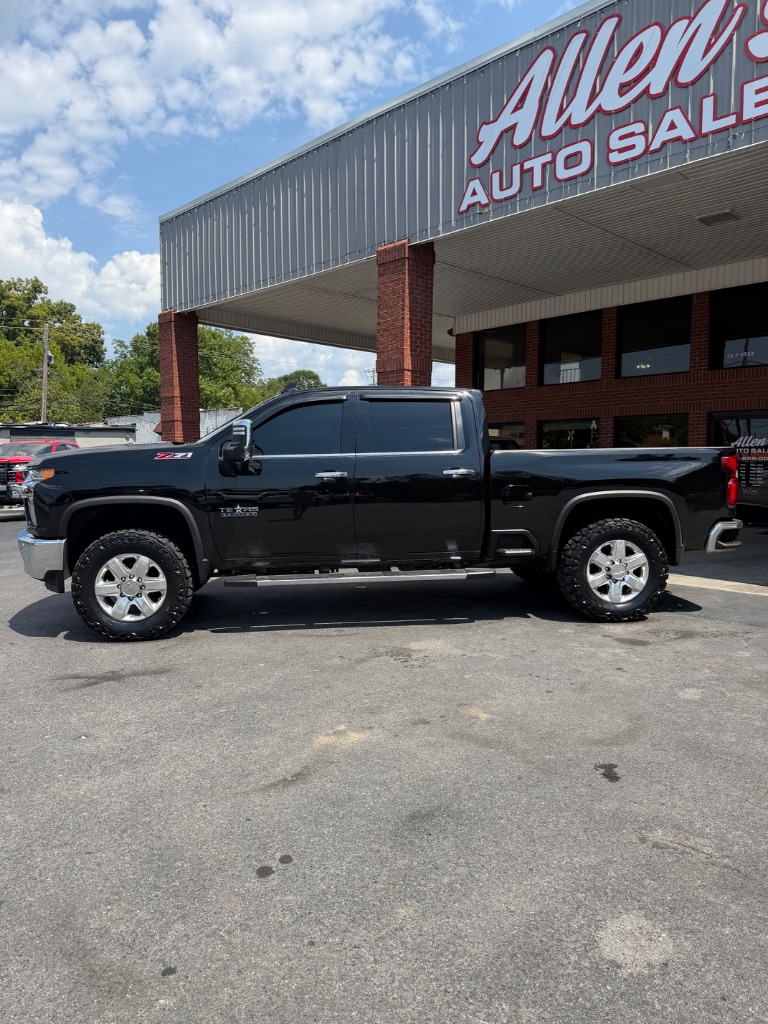 2022 Chevrolet Silverado Hd - $38,900