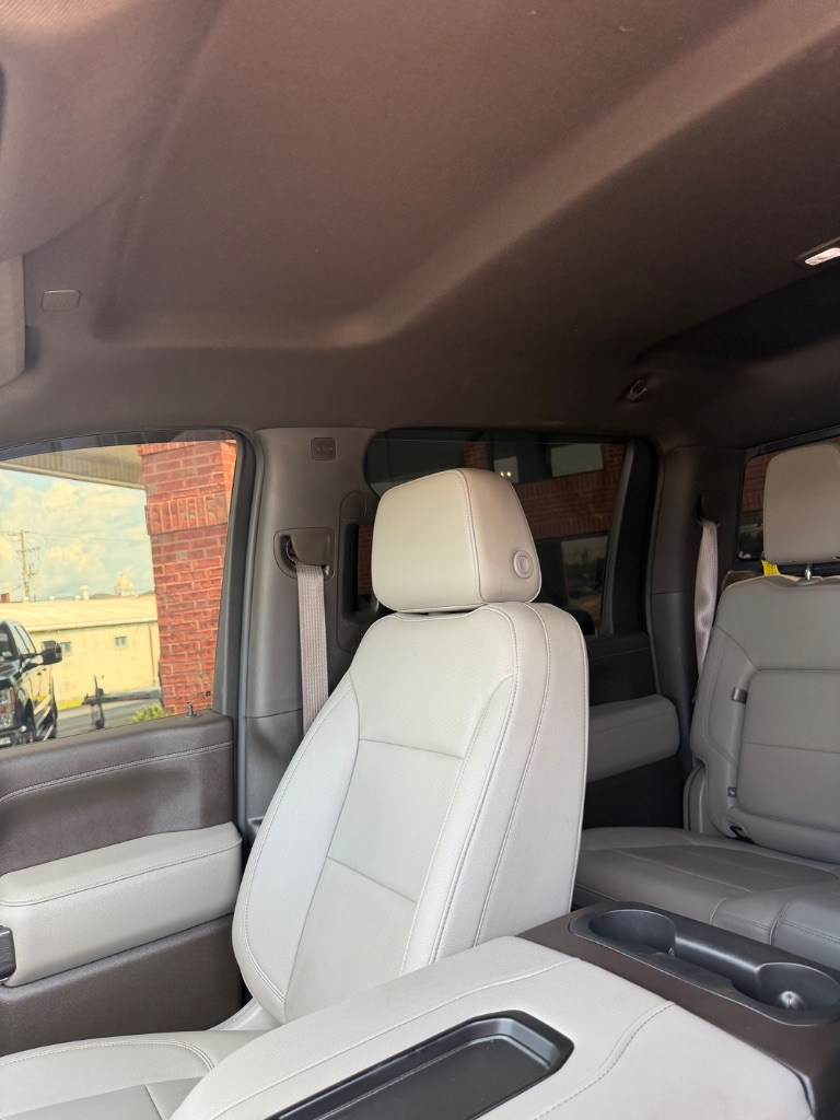 2022 Chevrolet Silverado Hd - $38,900