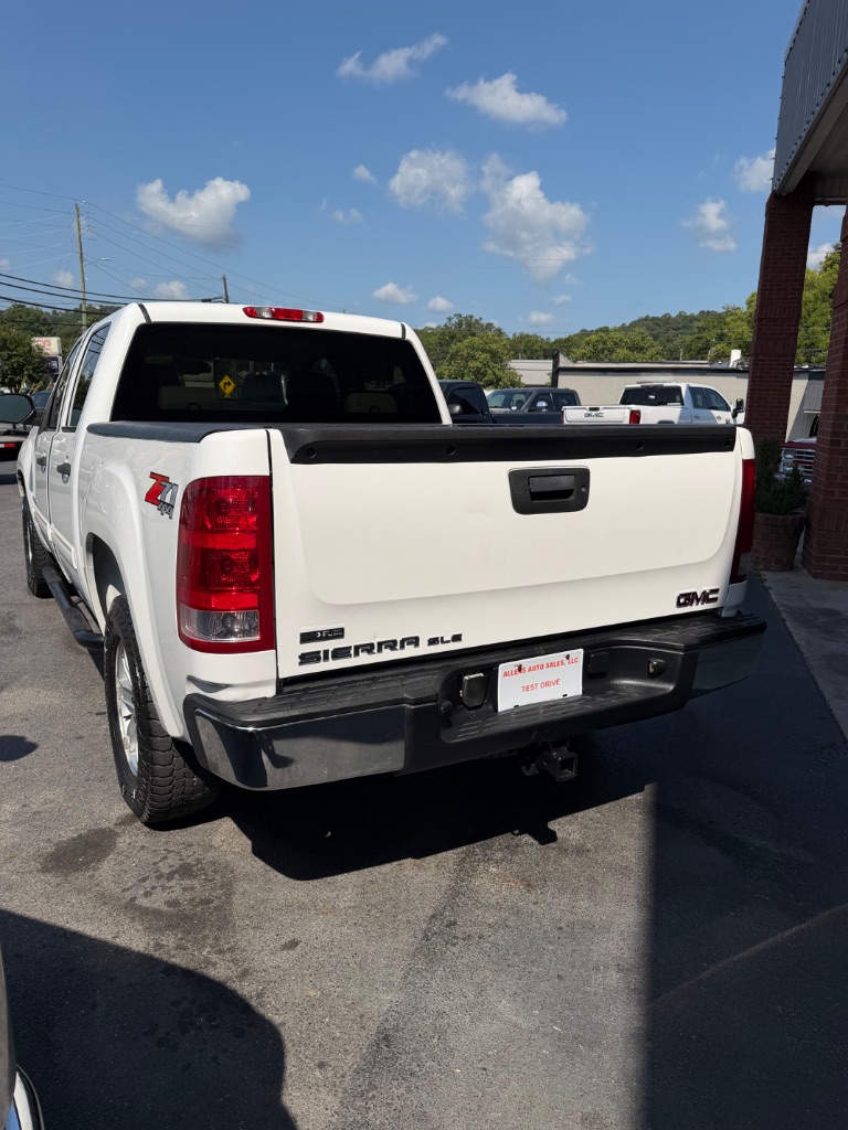 2008 GMC Sierra - $13,900