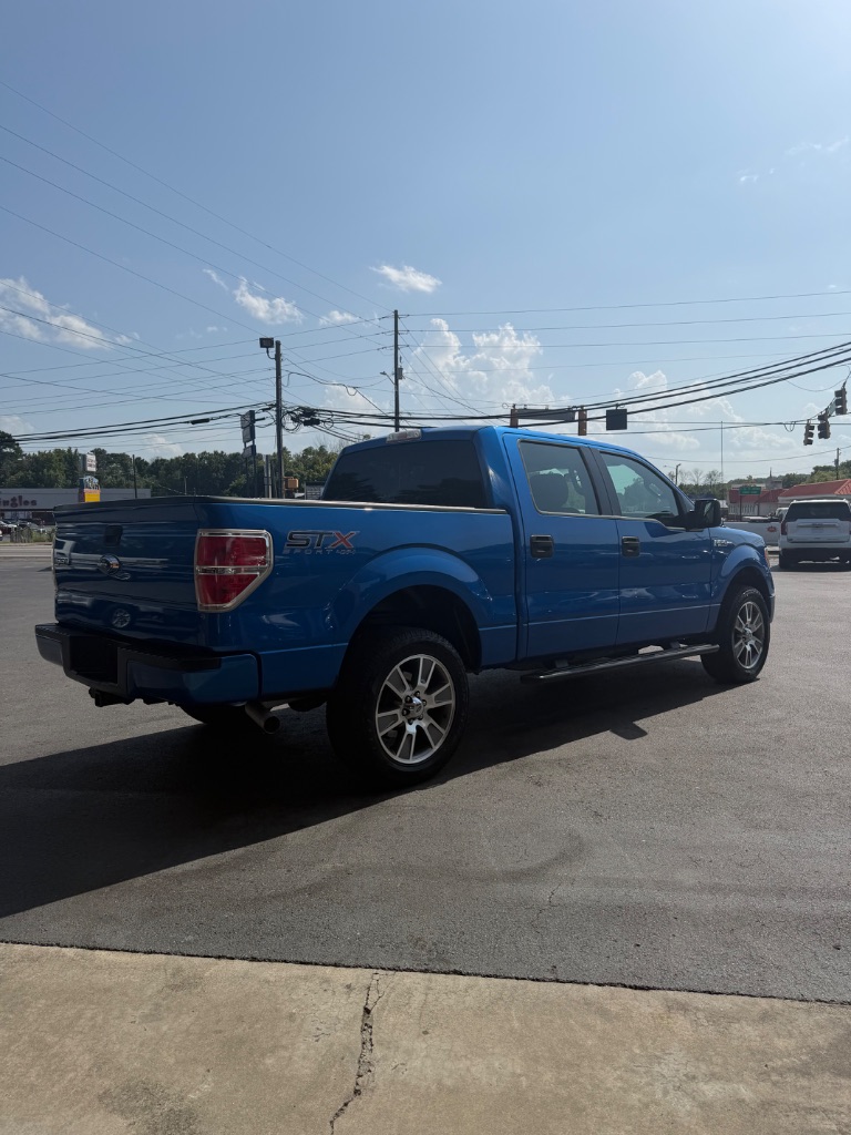 2014 Ford F-150 - $15,900