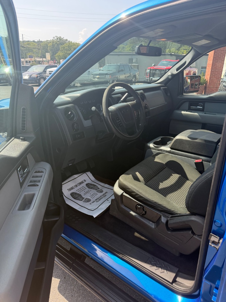 2014 Ford F-150 - $15,900