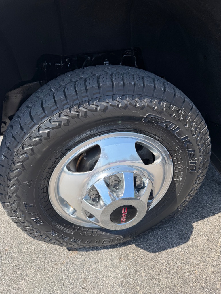 2017 GMC Sierra - $44,900
