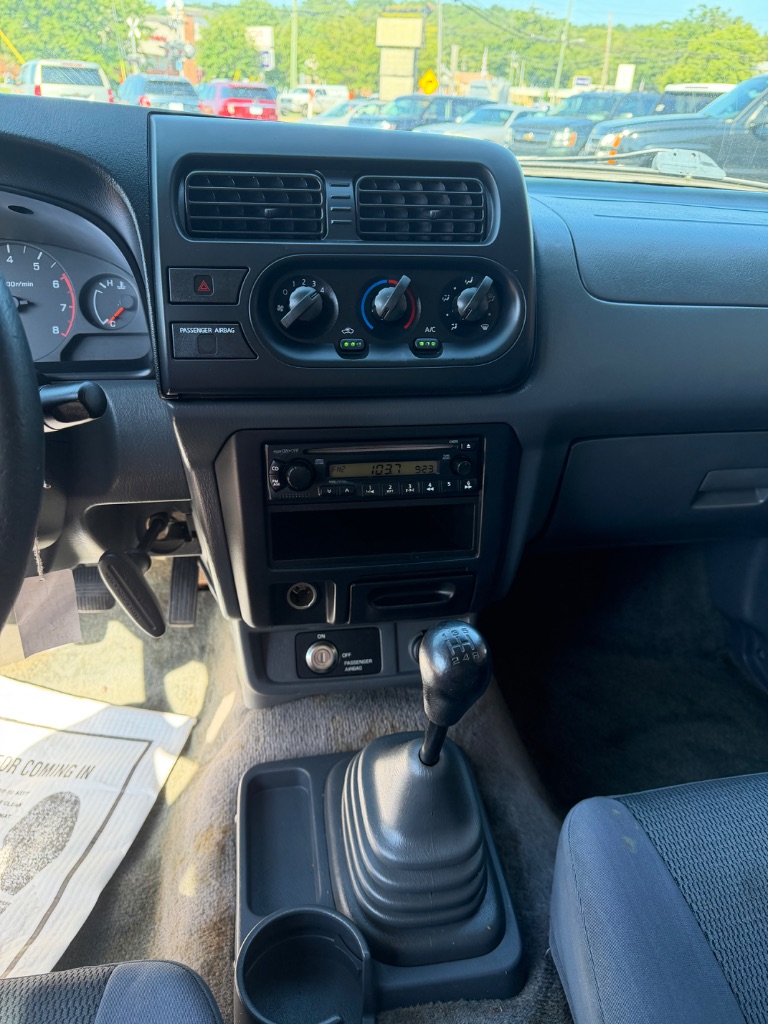 2001 Nissan Frontier - $6,500