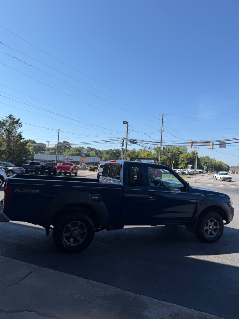 2001 Nissan Frontier - $6,500