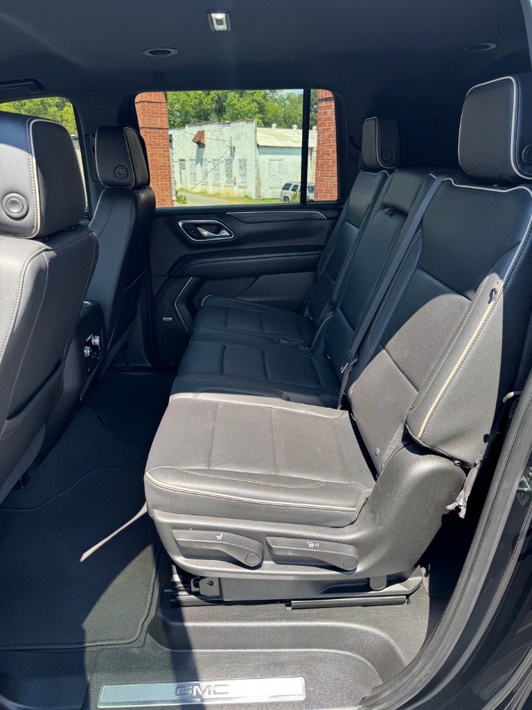 2021 GMC Yukon - $28,900