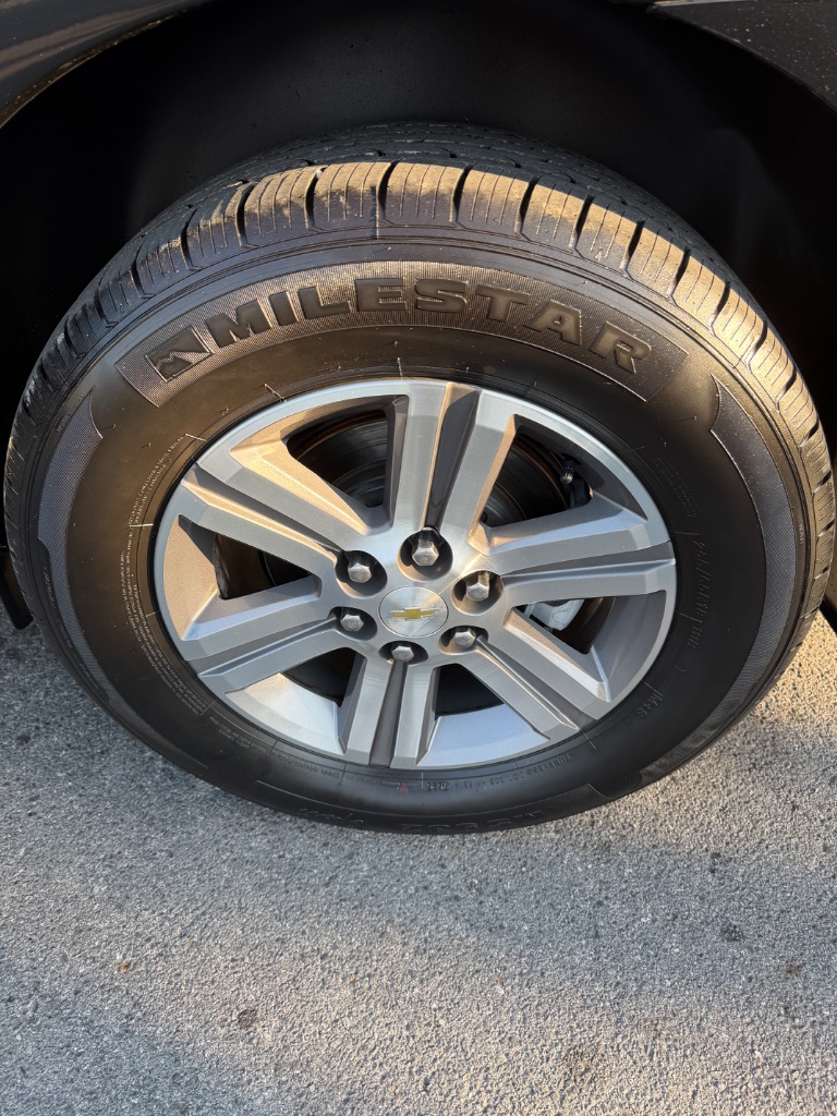 2017 Chevrolet Traverse - $9,900