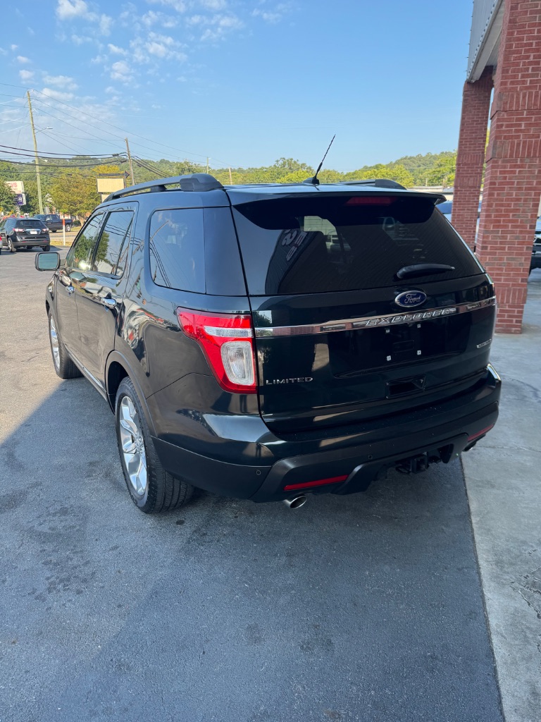 2014 Ford Explorer - $8,500