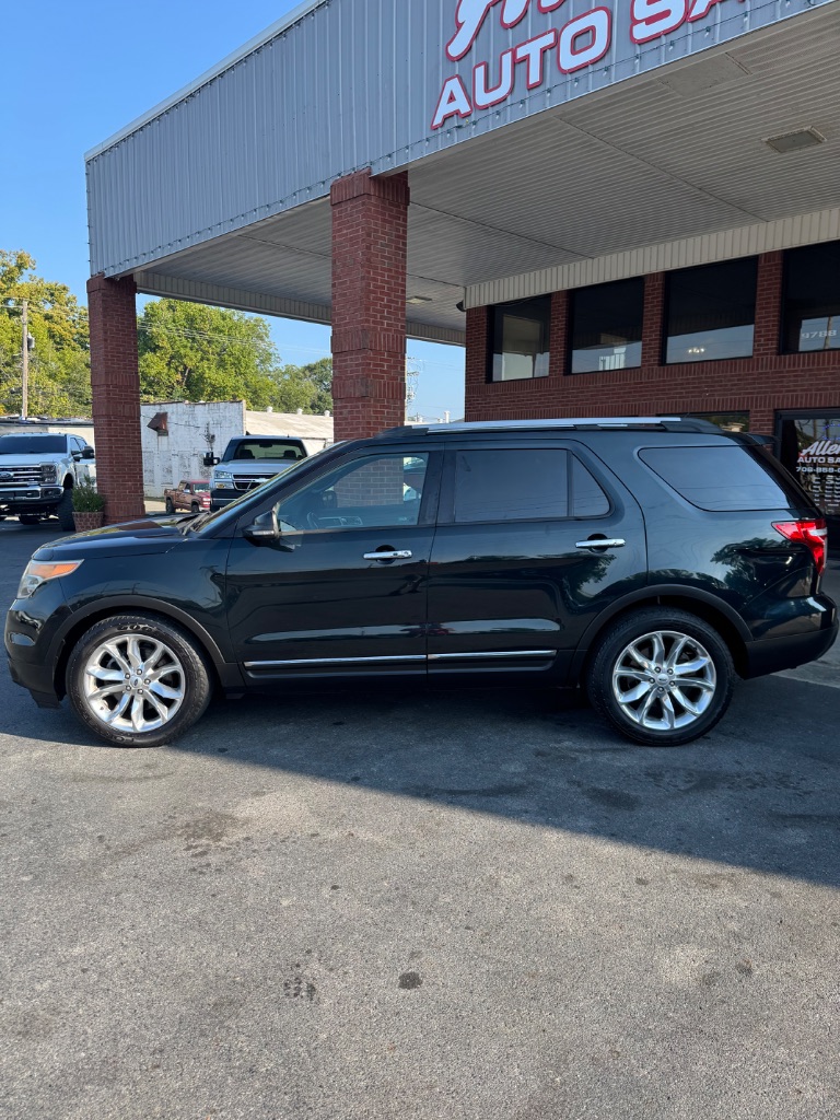 2014 Ford Explorer - $8,500