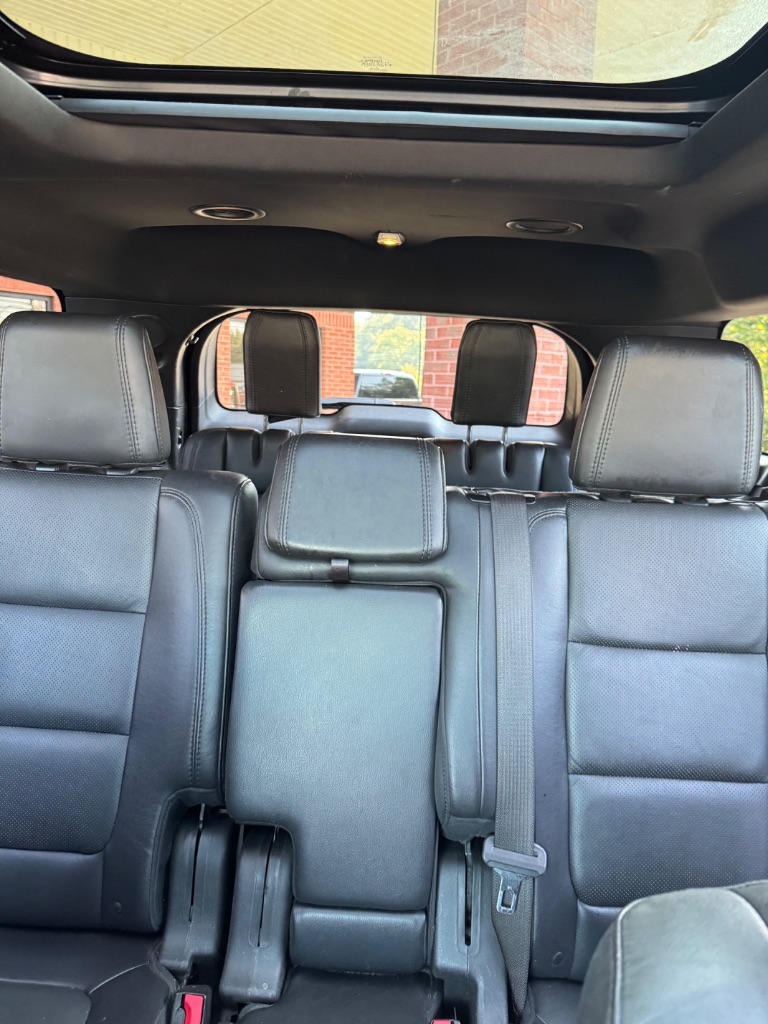 2014 Ford Explorer - $8,500