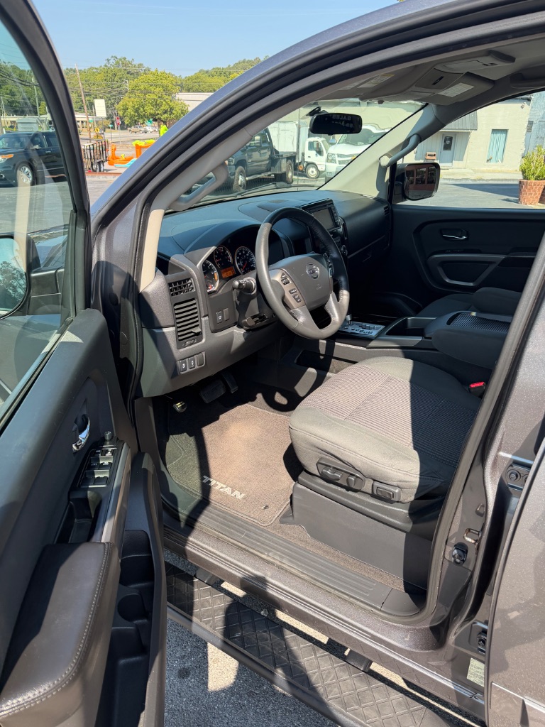 2015 Nissan Titan - $15,900