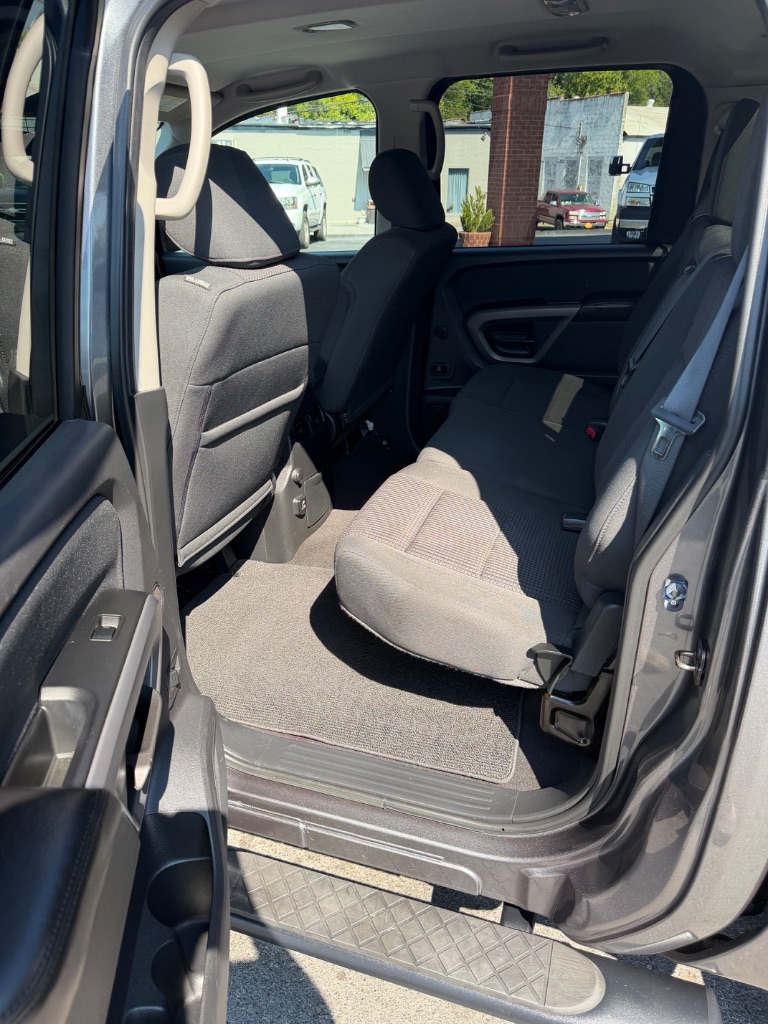2015 Nissan Titan - $15,900