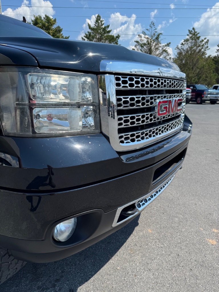 2012 GMC Sierra - $19,900