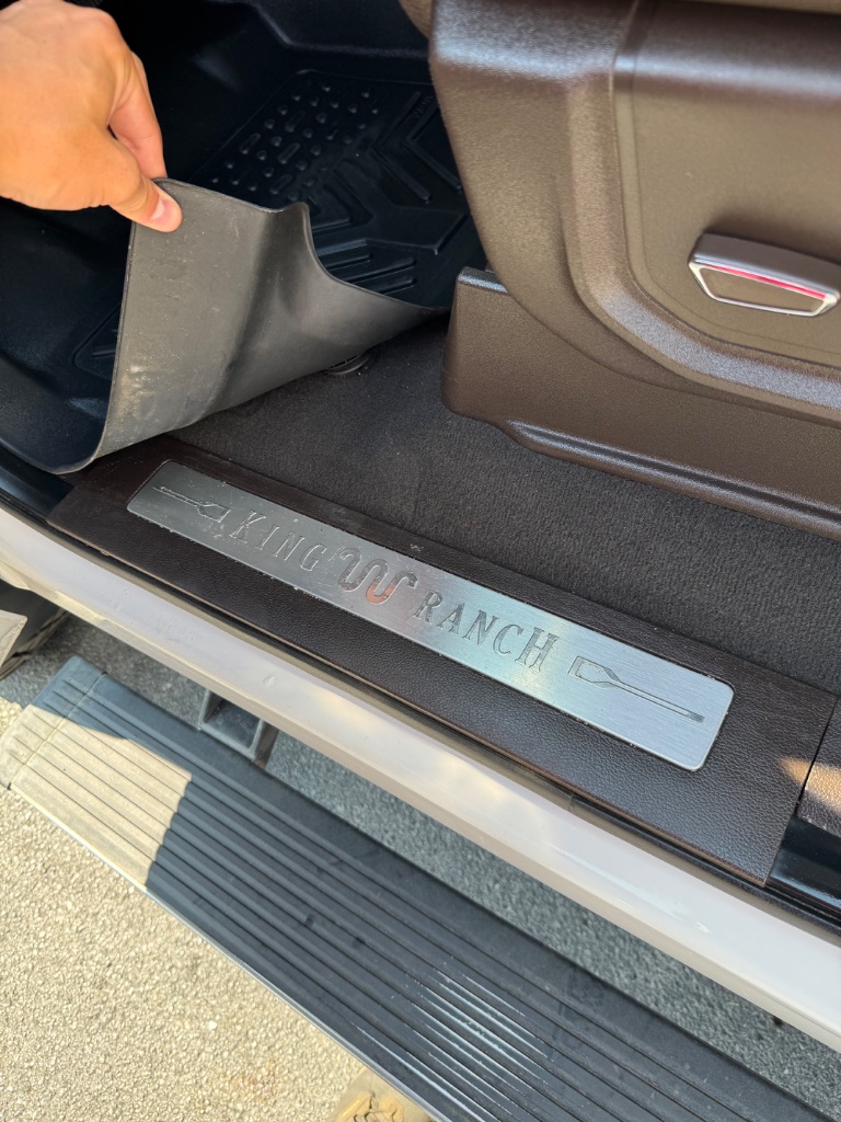 2019 Ford F-350 - $38,900