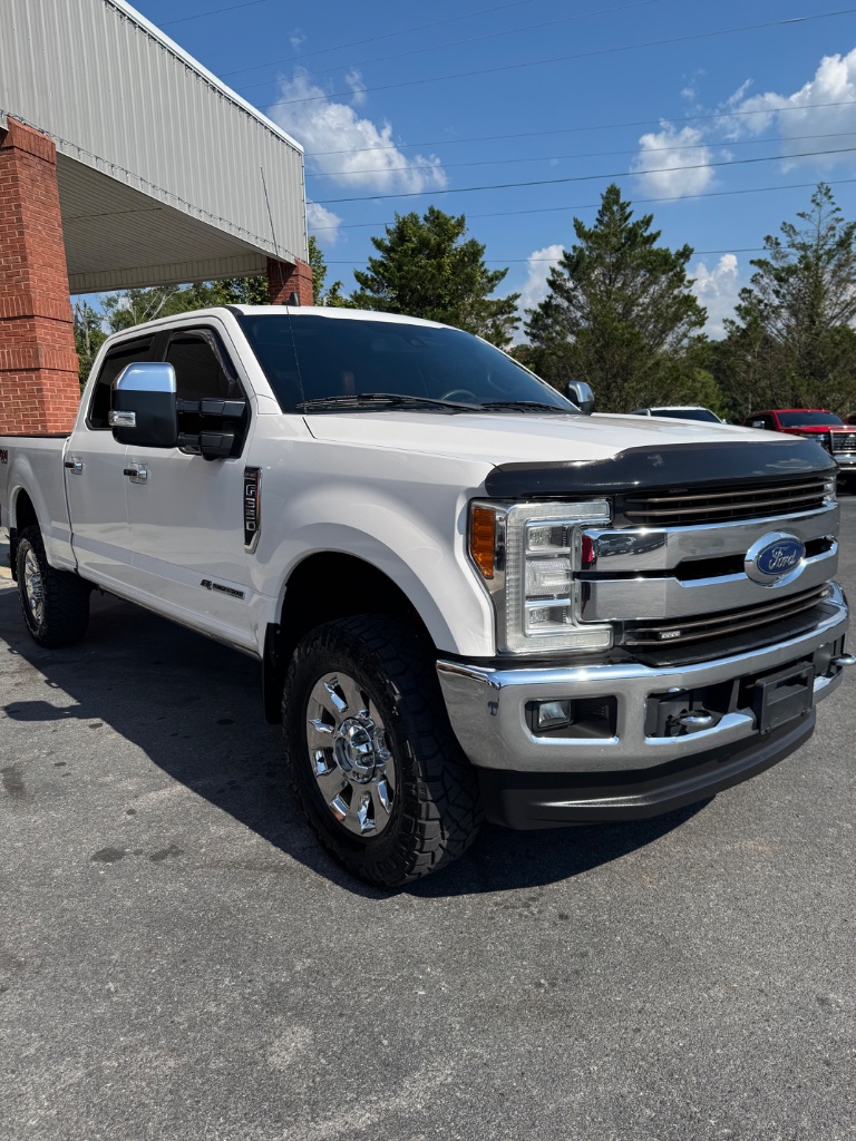 2019 Ford F-350 - $38,900