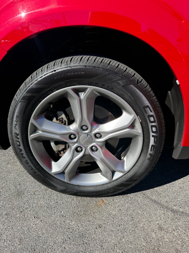 2017 Dodge Journey - $9,900