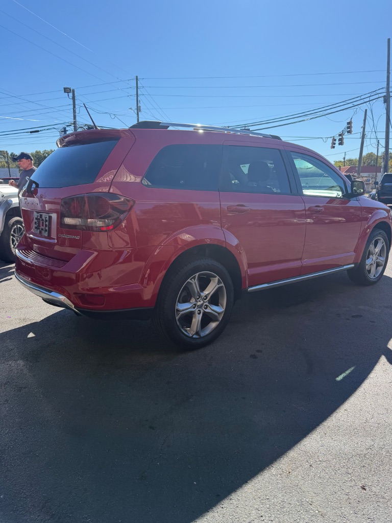 2017 Dodge Journey - $9,900