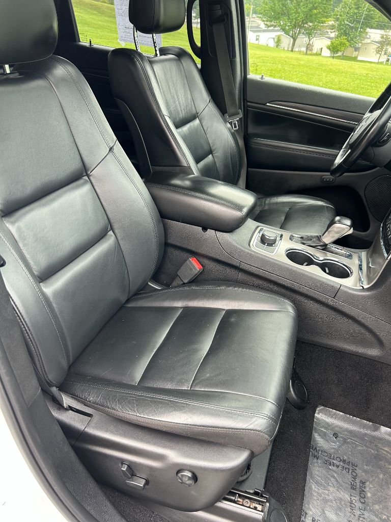 2021 Jeep Cherokee - $17,100