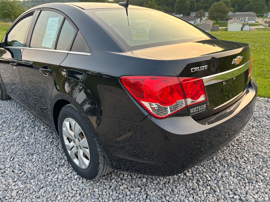 2012 Chevrolet Cruze - $5,800