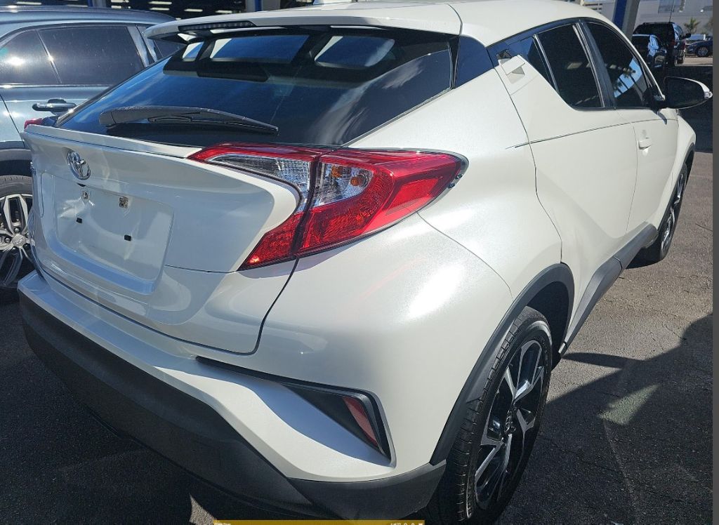 2020 Toyota C-HR - $15,500
