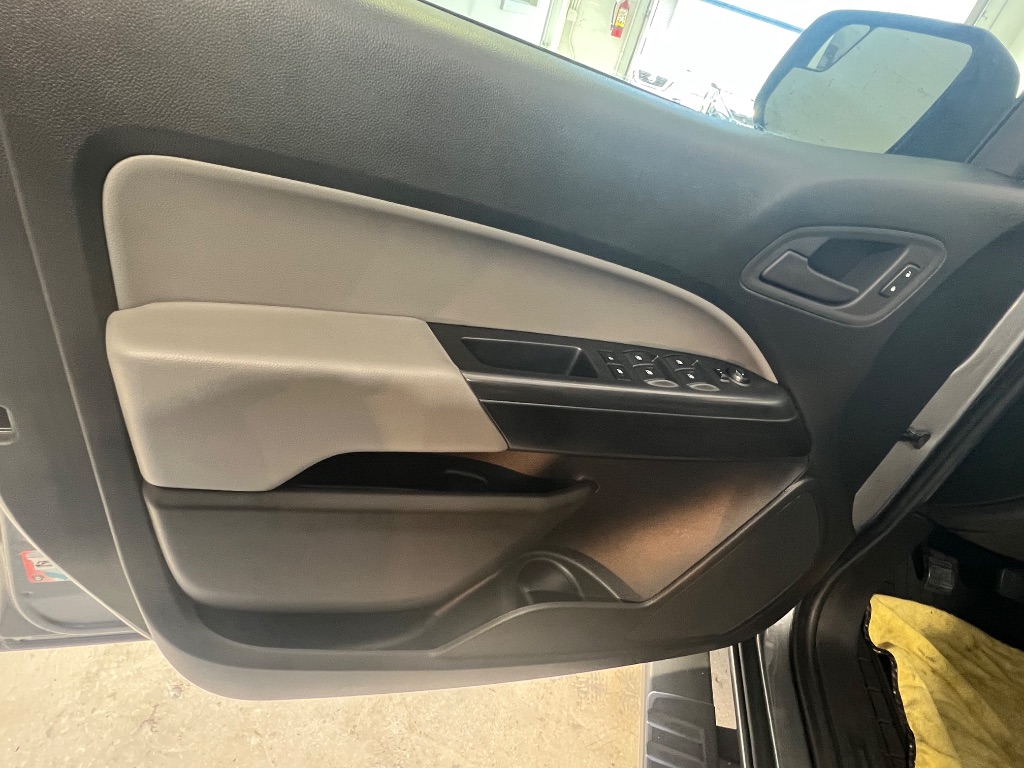 2022 Chevrolet Colorado - $21,600
