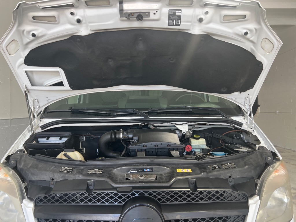 2012 Mercedes-Benz 500 - $11,000