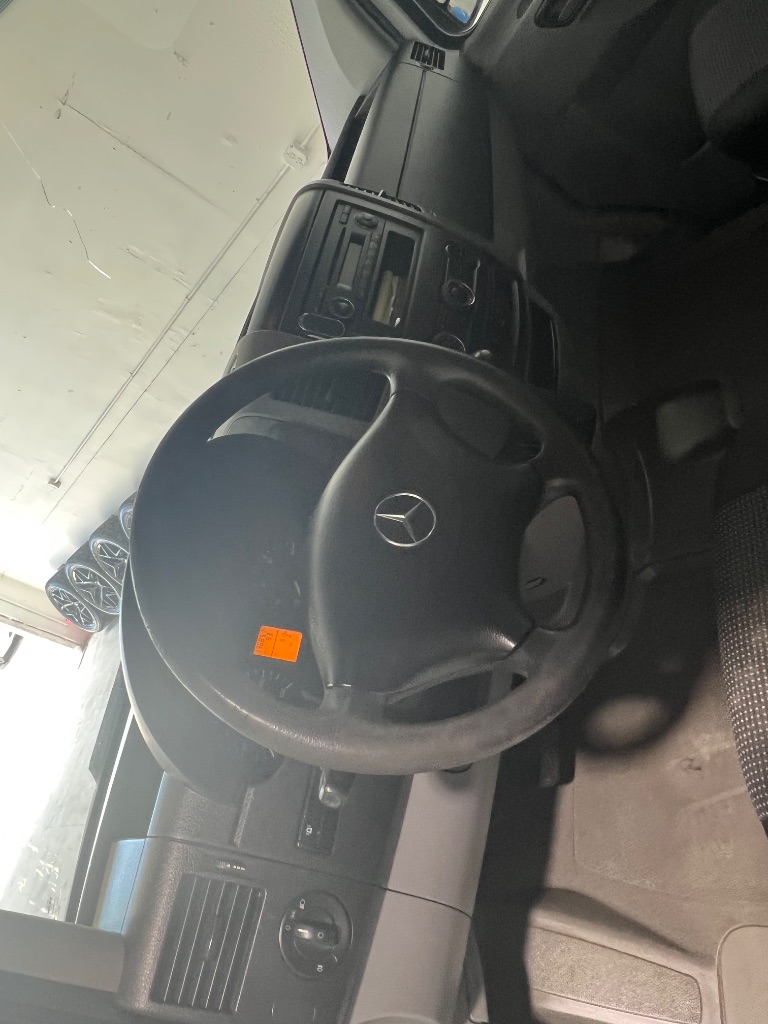2012 Mercedes-Benz 500 - $11,000