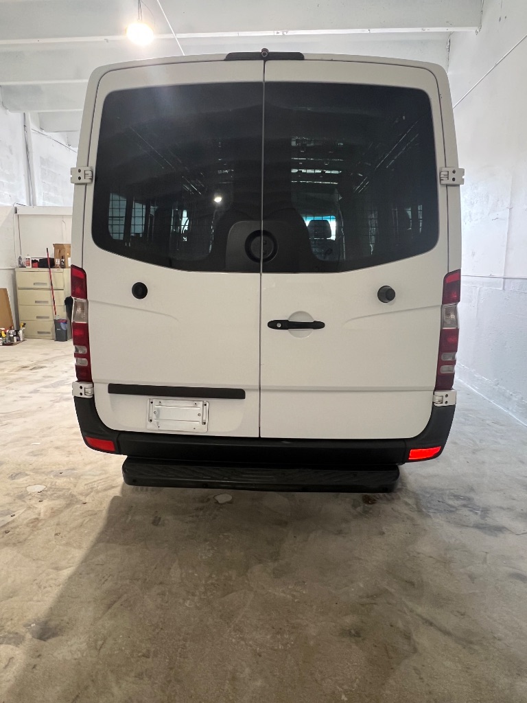 2012 Mercedes-Benz 500 - $11,000