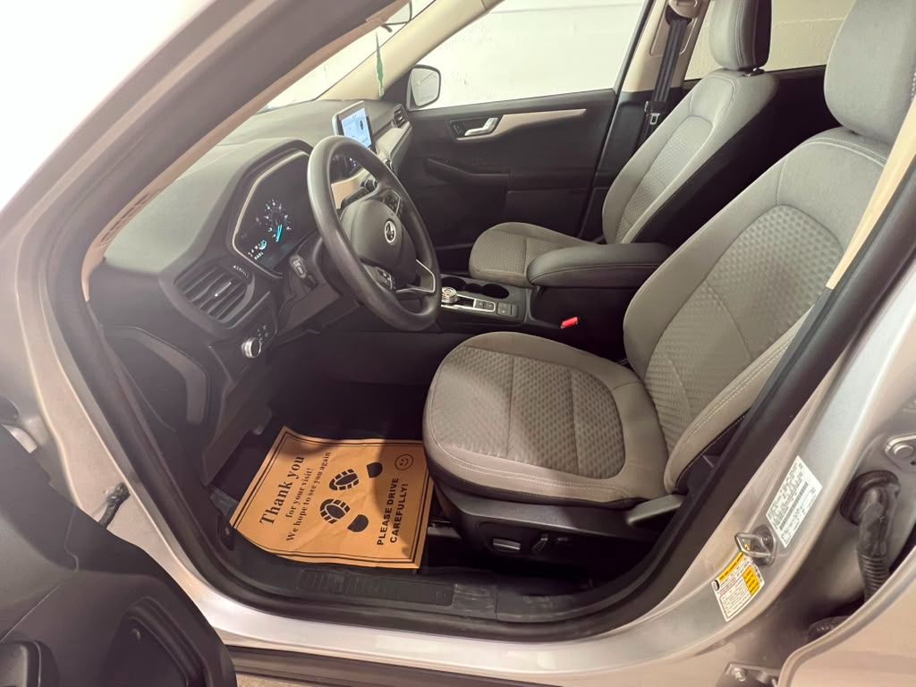 2020 Ford Escape - $13,650