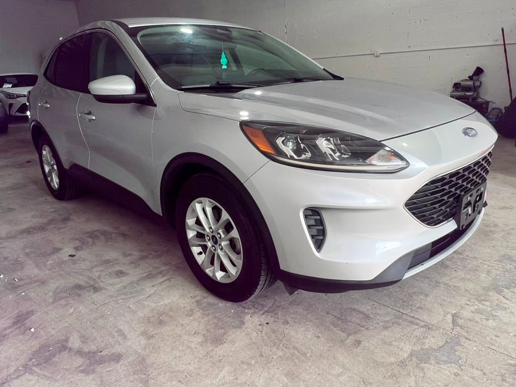 2020 Ford Escape - $13,650