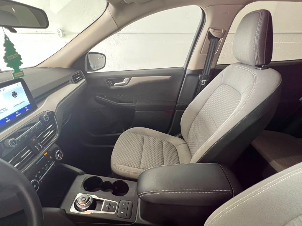 2020 Ford Escape - $13,650